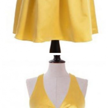 Yellow Halter Cross Back Short Homecoming Dresses..