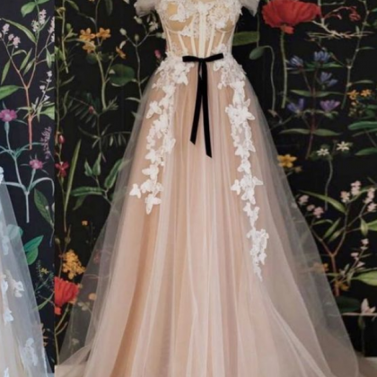 Tulle Off Shoulder Lace Applique Long Prom Dress