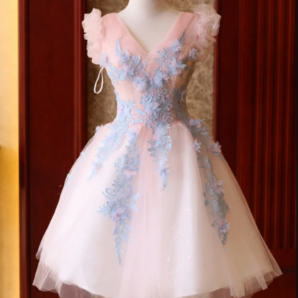 Beautiful Homecoming Dress Lace Party Homecoming..