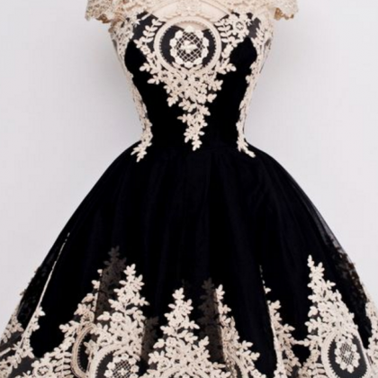 2018 Lace Prom Dress,black Homecoming Dress,a Line..