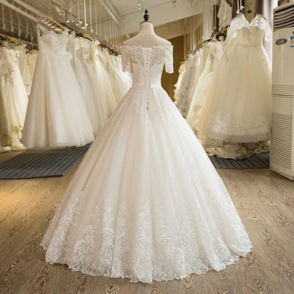 Beautiful Wedding Dresses Off-the-shoulder Ball..