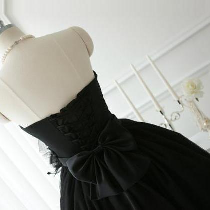 Ball Gown, Sweetheart Black Short Prom Dresses..
