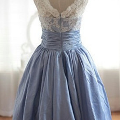 Short Prom Dresses,lace Top And Taffeta Homecoming..