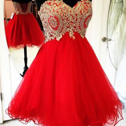 Gold Lace Appliques Short Red Homecoming Dresses..