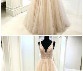 3/4 Sleeves V Neck Champagne Knee Length Tulle Rhinestones Prom Dresses LBQ1780