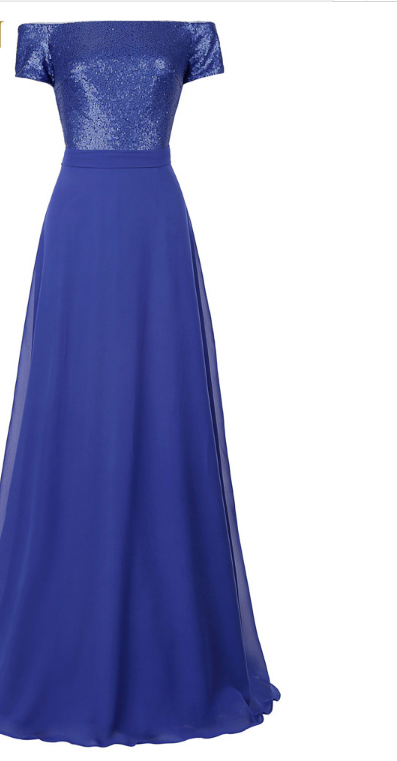 The Short-sleeved Ball Gown Was Worn From The Shoulders In A Blue Evening Gown