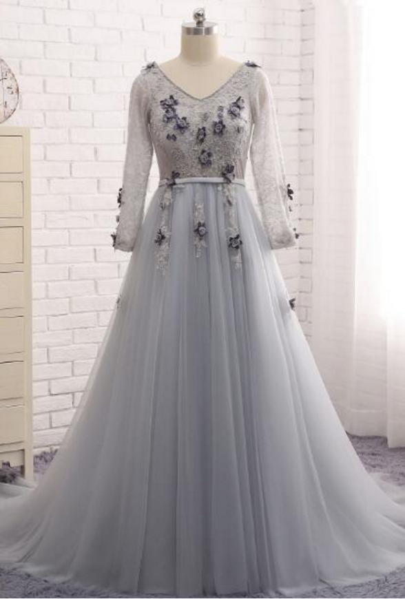 Grey Evening Gown With Lace Tulle Long Sleeves