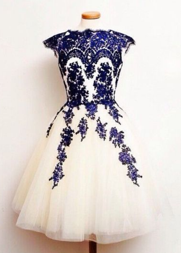 Charming Homecoming Dress,Appliques Homecoming Dresses, O-Neck Short Prom Dress ,Party Gowns