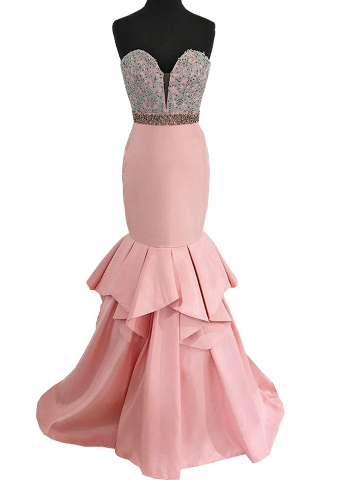 Mermaid Style Sweetheart Beaded Applique Prom Dress