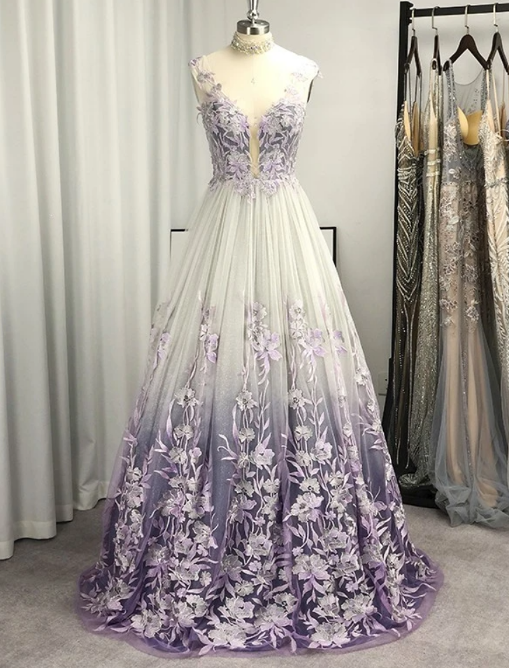 A-line/princess V-neck Tulle Applique Sleeveless Floor-length Dresses