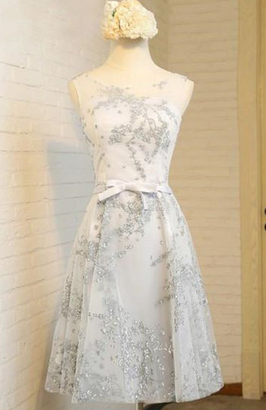 A-line Bateau Knee-length Tulle Homecoming Dress With Appliques,sequined Sleeveless Party Gown With Belt,grad Dresses