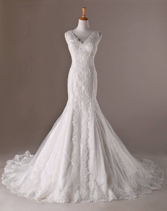 White Lace Floor Length Tulle Mermaid Wedding Dress Featuring Plunge