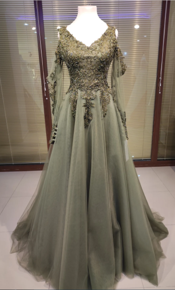 Custom Made Prom Dress Bridesmaid Green Color Evening Gown Engagement Party Formal Gown Customized Hand Made