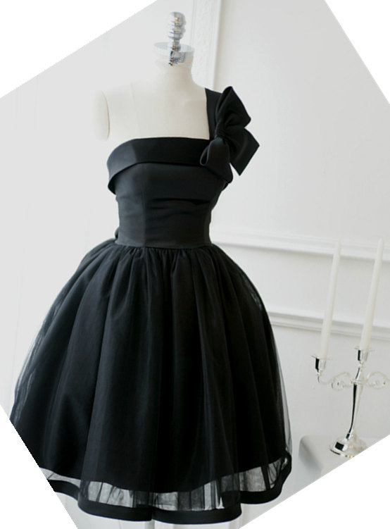 Ball Gown, One Shoulder Black Short Prom Dresses Gowns, Formal Evening Dresses Gowns, Homecoming Graduation Cocktail Party Dresses, Little Black