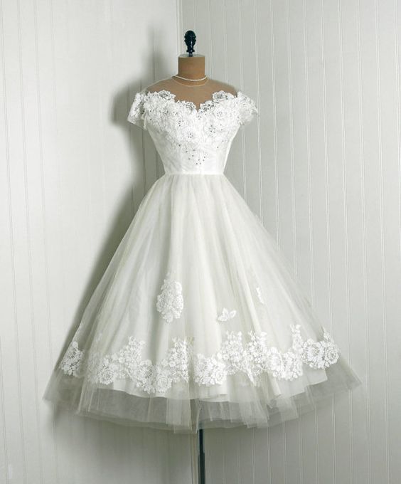 Applique Prom Dress,beaded Prom Dress,illusion Prom Dress,fashion Homecoming Dress