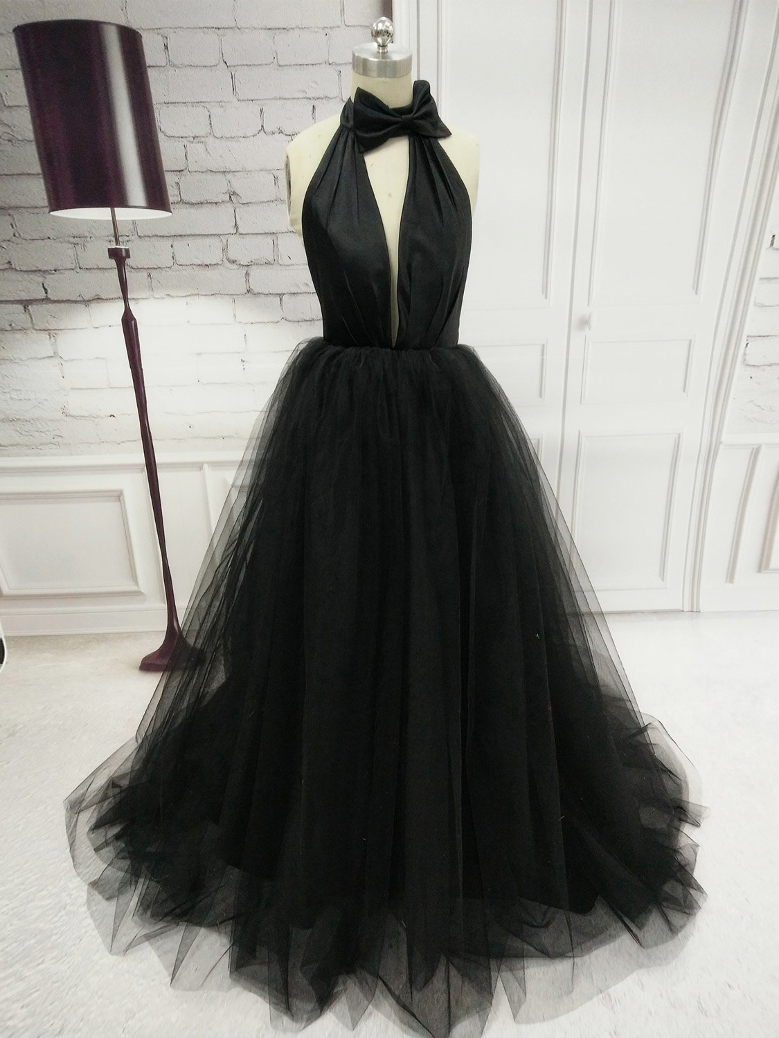 Elegant Black Halter Long Tulle Prom Dress,backless Bowknot Evening Dress,fashion Ball Gowns