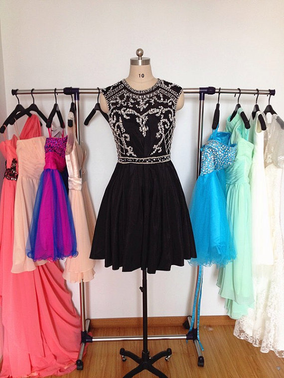 2015 Black Homecoming Dress Taffeta Beading Mini Cocktail Dress Fashion Party Dresses Beading Prom Dresses