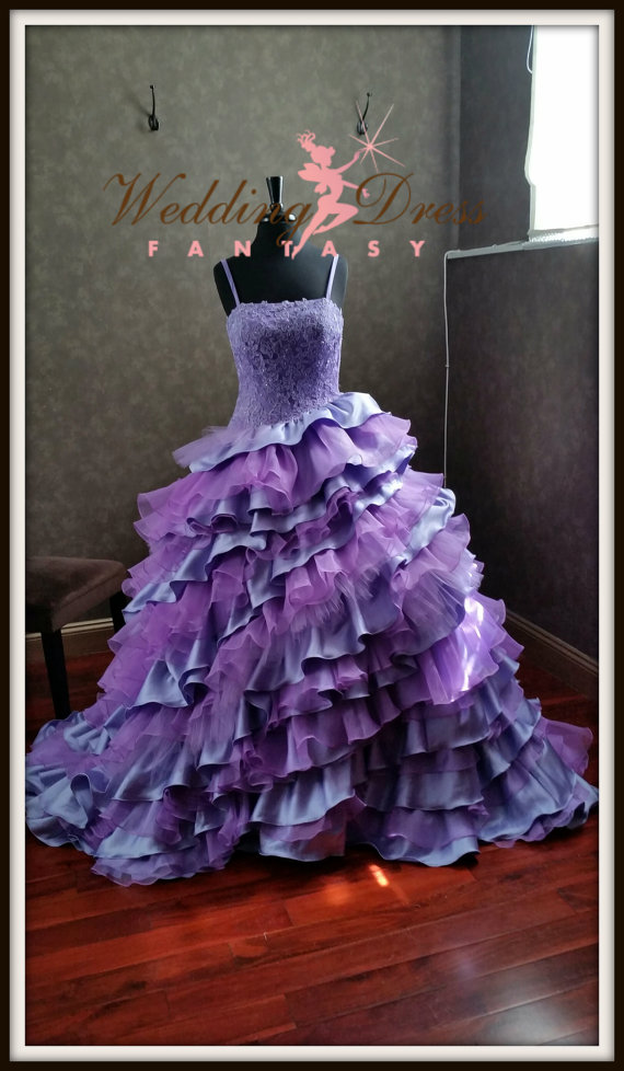 Elegant Real Image Gothic Purple Wedding Dresses Vestidos De Novia Mermaid Tiered Ruffle Appliques Beads Bridal Gowns