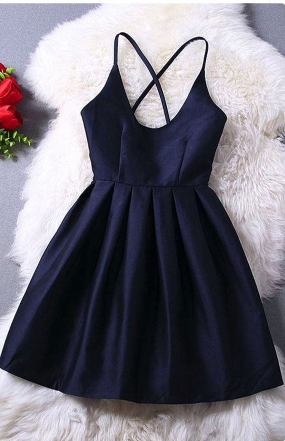 Vestidos Elgantes Para Damas - Bs. 45.000,00  Pretty short dresses,  Beautiful mini dresses, Dresses for teens