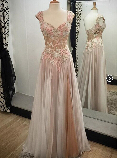 Appliques Prom Dress,custom Made Prom Dress,lace Prom Gowns,sexy Women Dress,a Line Evening Dress