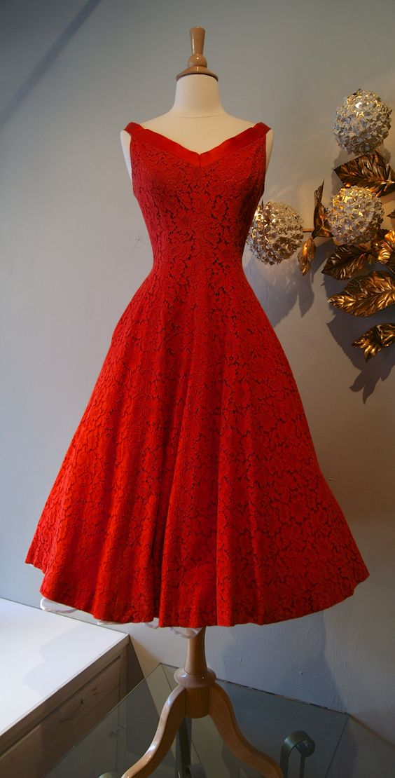 red lace vintage prom dress Dark Red Lace Homecoming Dresses Open Back Vintage Short Prom Dresses ARD1369
