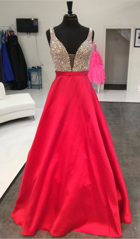 Red Satin Long Prom Dresses Sparkly Beaded V Neck Evening Gowns