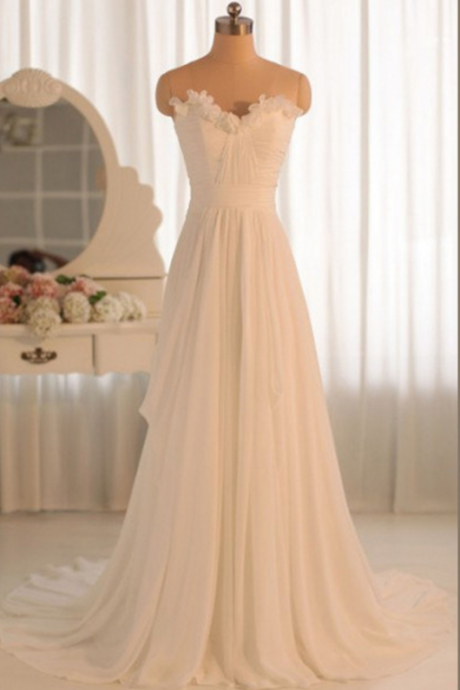 Sweetheart Neckline Long Ivory Chiffon Wedding Dress With Drapping Skirt