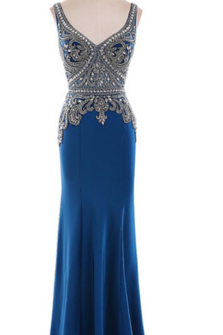 Long Mermaid Evening Gown With Luxurious Beaded Crystal V-neck Strapless Gown