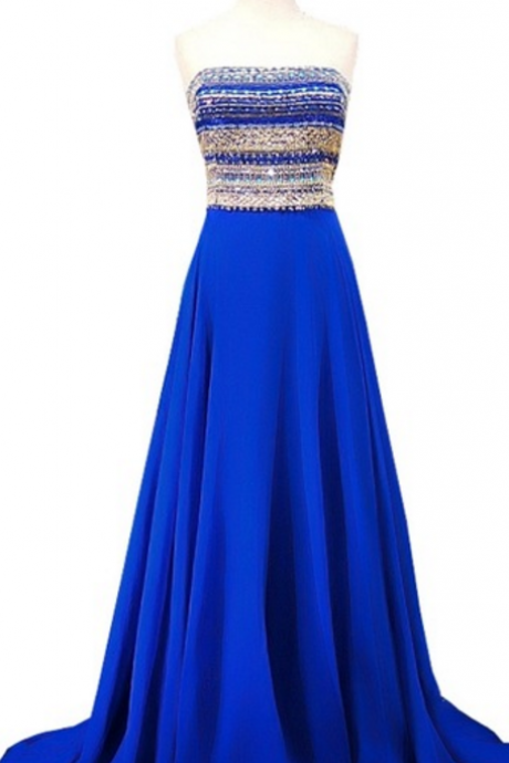 The Prom Was Dressed In A Blue, Crystal-studded, Crystal-studded Gown