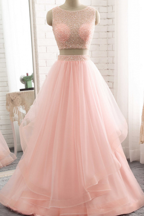 The most popular customization is the pink formal PROM dress, which was no later than the front of the tight corset 2 dress