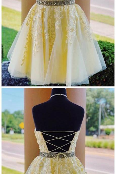 Charming A-line Halter Cross Back Yellow Tulle Short Prom Dresses With Appliques,formal Evening Party Dresses,homecoming Dresses