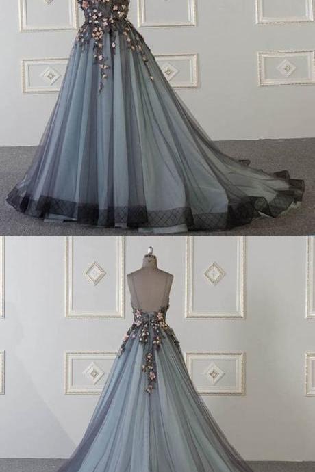Tulle Spaghetti Straps Sweetheart Long Prom Dresses With Appliques