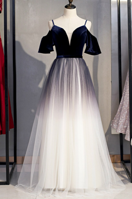 A-line Velvet Tulle Spagehtti Straps Long Prom Dress