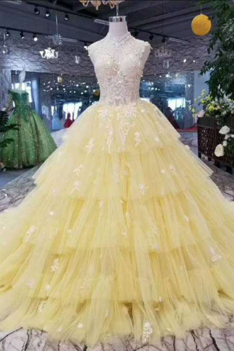 Vintage Yellow Prom Dresses Ball Gown Tiered Lace Applique Elegant Princess Luxury Prom Gowns Vestido De Graduacion