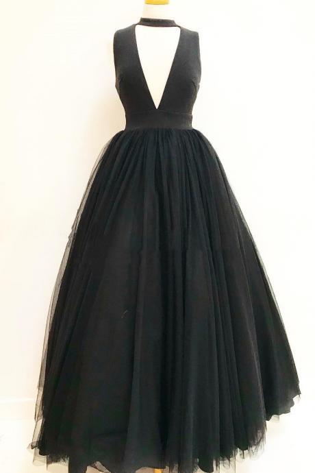 Gorgeous Deep V Neck Black Tulle Long Prom Dress, Ball Gowns