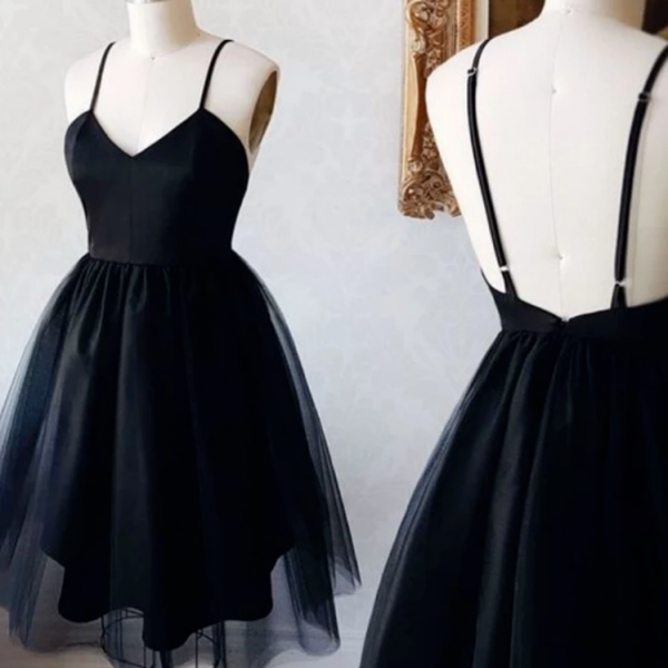 Sexy Black Spaghetti Straps Sequin Short Birthday Dress Formal Homecoming Dress Cocktail Dress