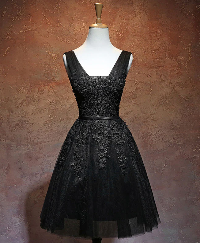 Black V Neck Tulle Lace Short Prom Dress, Black Homecoming Dresses main image 1